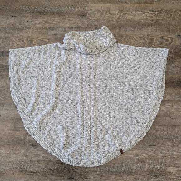 NWT ROOTS | Kids Winter Snowy Fox Poncho | Sz. L/XL - Picture 2 of 6